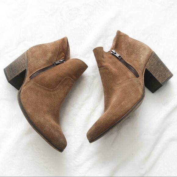 Freebird by Steven brown tan suede ankle boots 7 cowboy western heel - Picture 5 of 13